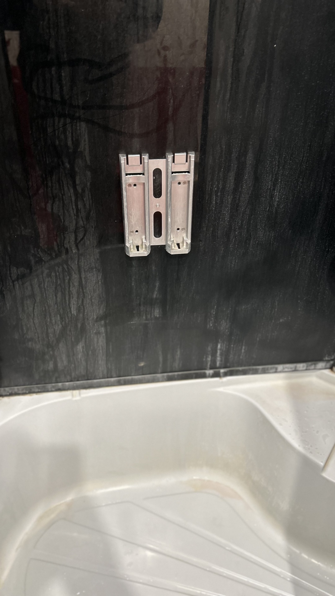 Before photo for Почистване на баня